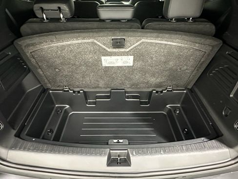 Certified 2025 Buick Enclave Preferred image 38