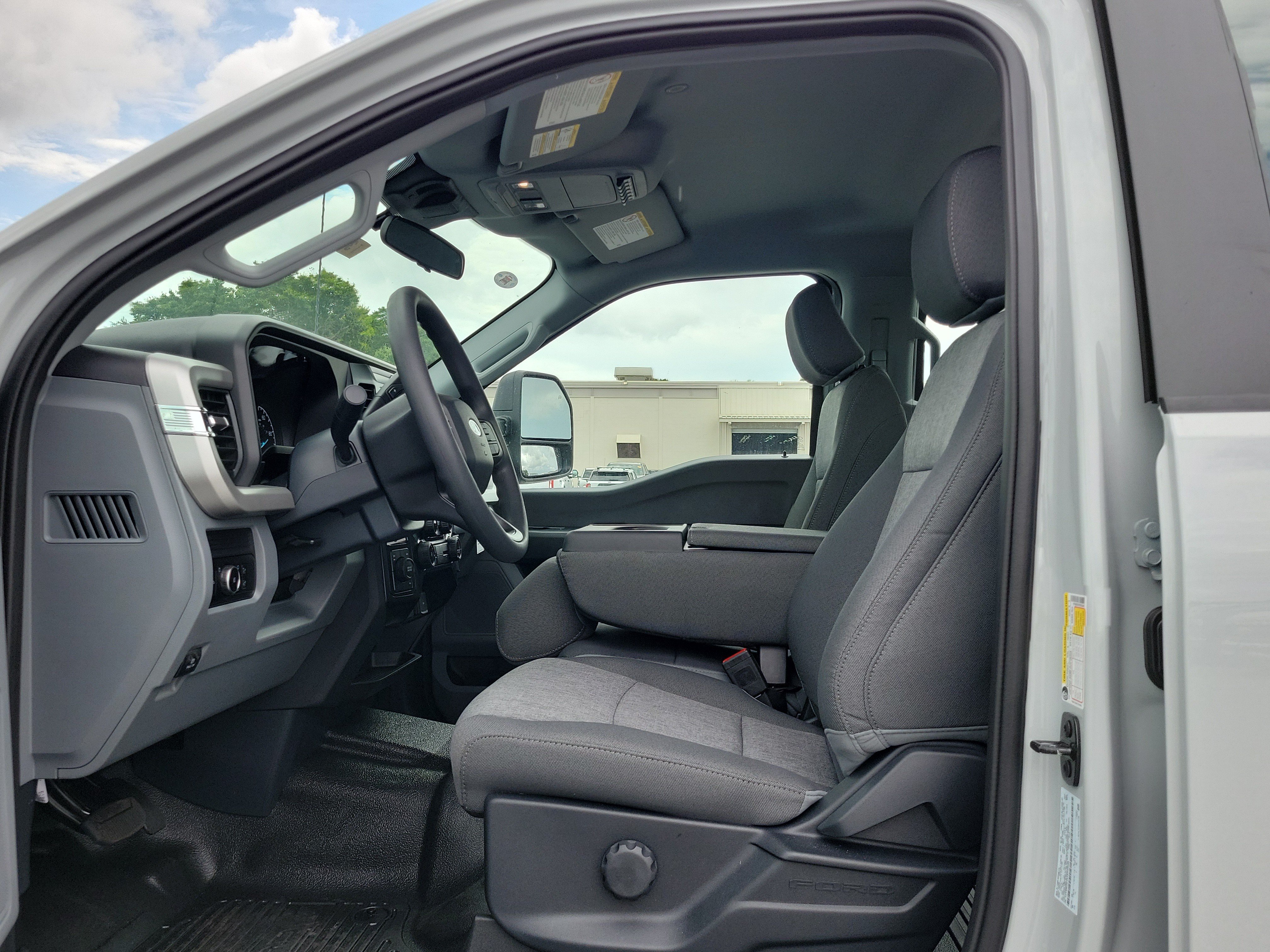 New 2026 Ford F350 XL AWD/4WD image 16