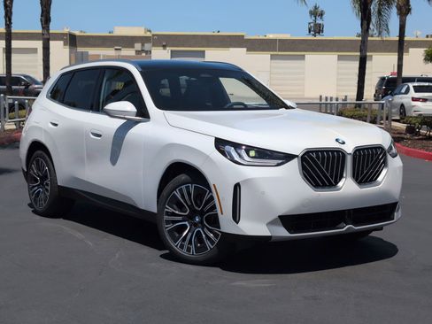 New 2026 BMW X3 xDrive30 w/ Convenience Package AWD/4WD image 2