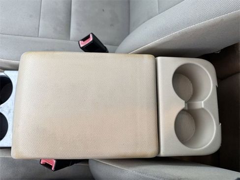 Used 2012 Ford Escape XLT image 27