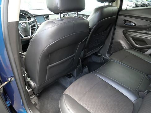 Used 2019 Buick Encore Preferred AWD/4WD image 23