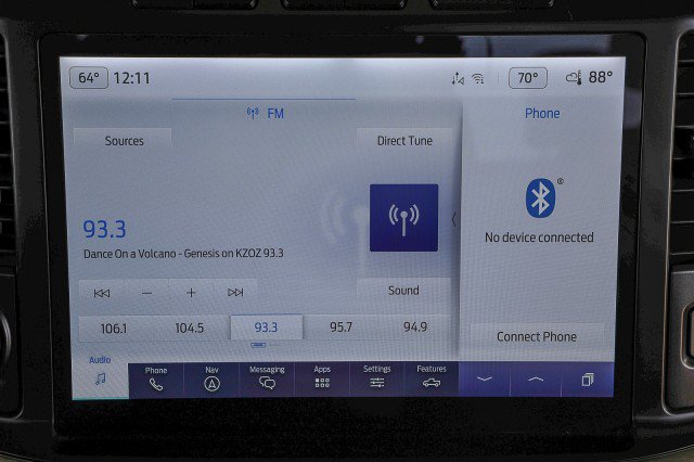 Used 2023 Ford F150 Lariat w/ Trailer Tow Package AWD/4WD image 17