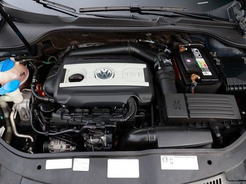 Used 2012 Volkswagen Eos Executive image 21