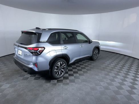 Used 2025 Subaru Forester Touring w/ Popular Package - Touring image 8