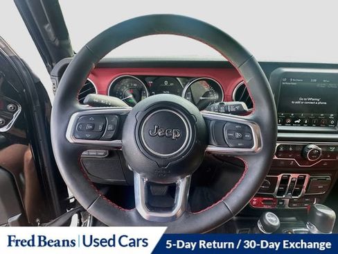 Used 2023 Jeep Wrangler Unlimited Rubicon 4xe AWD/4WD image 9