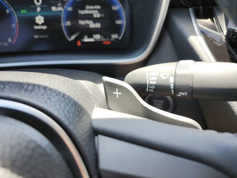 Used 2026 Toyota Corolla XSE FWD image 37