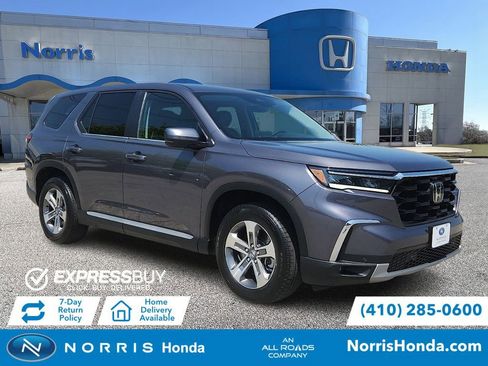 Used 2025 Honda Pilot EX-L image 1