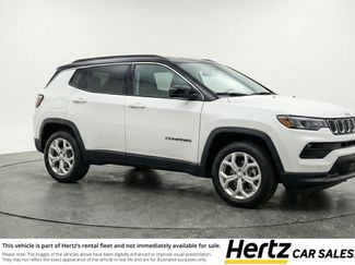 Used 2025 Jeep Compass Latitude AWD/4WD video 1