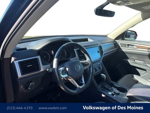 Used 2021 Volkswagen Atlas SE image 2