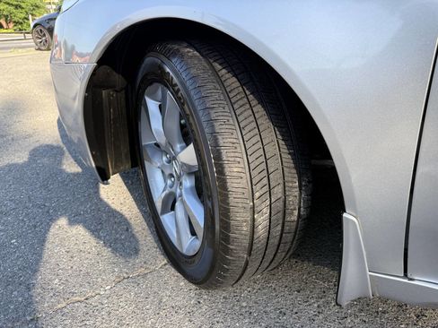 Used 2012 Acura TL w/ Technology Package FWD image 25