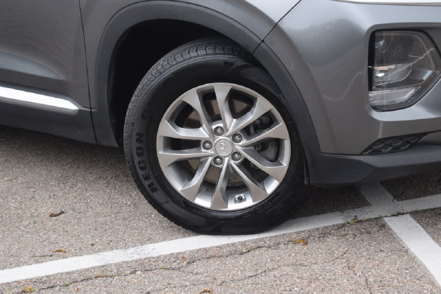Used 2019 Hyundai Santa Fe SE AWD/4WD image 28