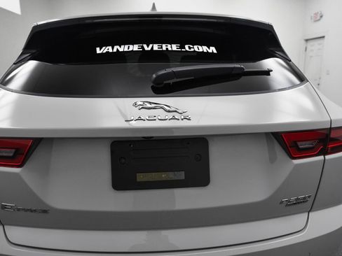 Used 2019 Jaguar E-PACE SE image 6