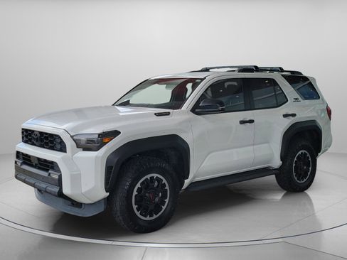 Certified 2025 Toyota 4Runner TRD Off-Road image 2