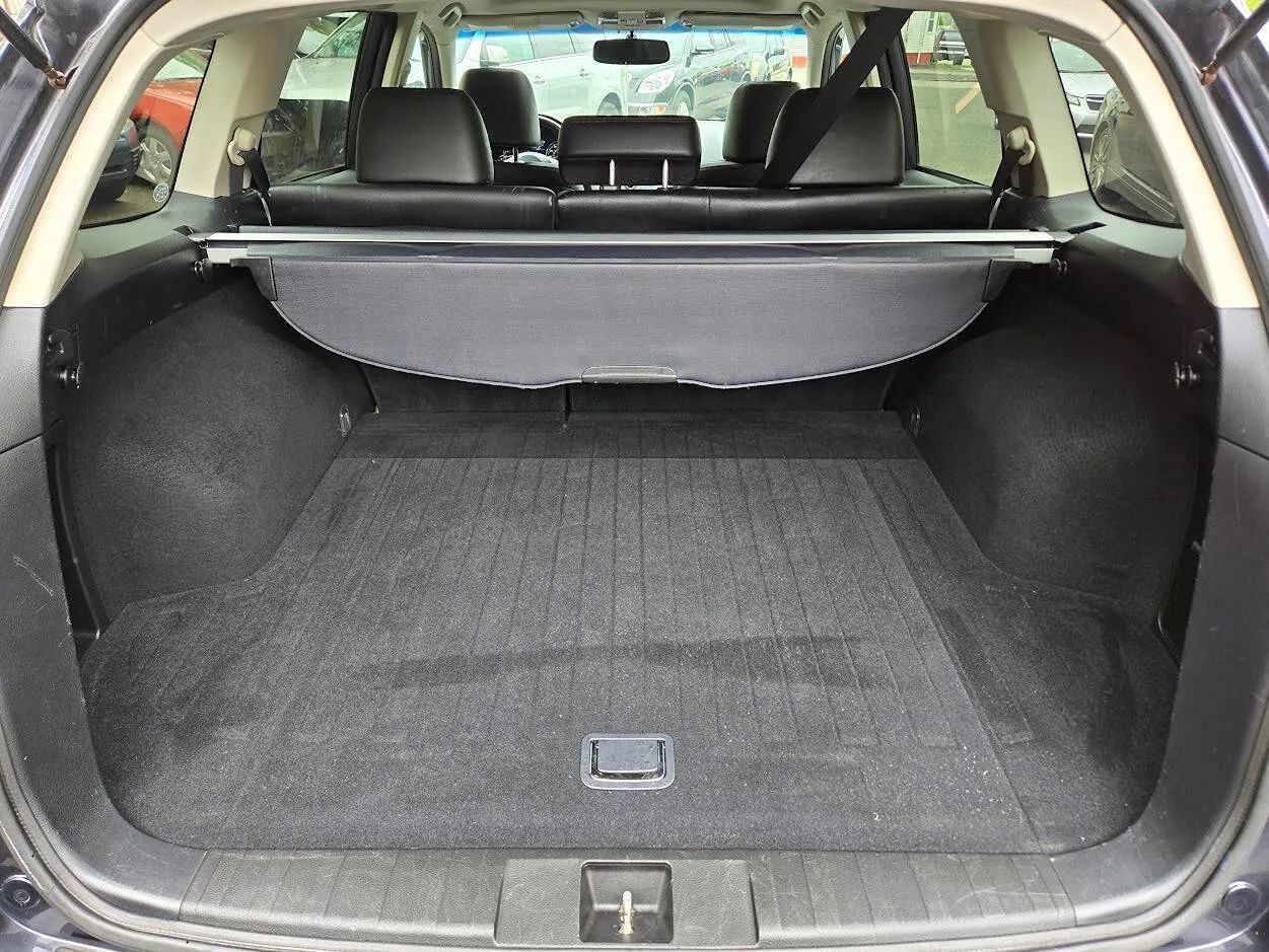 Used 2014 Subaru Outback 2.5i Limited AWD/4WD image 14