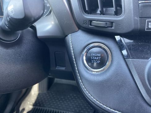 Used 2017 Toyota RAV4 Limited w/ Advanced Technology Package AWD/4WD image 25
