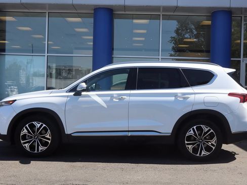 Used 2019 Hyundai Santa Fe Limited AWD/4WD image 2