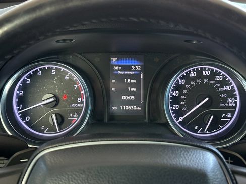Used 2019 Toyota Camry SE FWD image 20