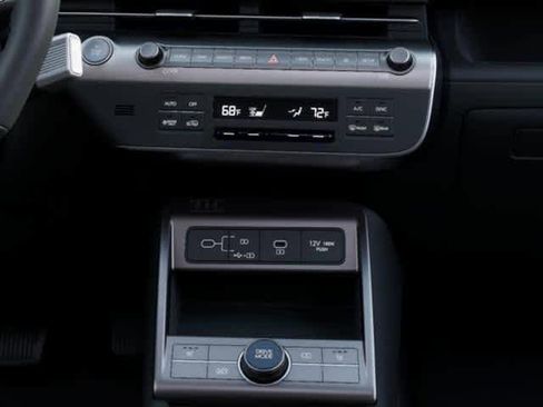 New 2025 Hyundai Kona SEL image 12