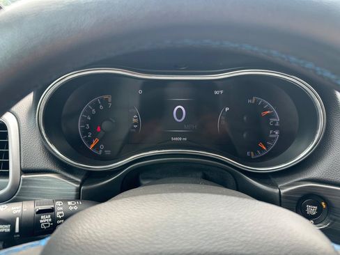 Used 2019 Jeep Grand Cherokee Laredo AWD/4WD image 10