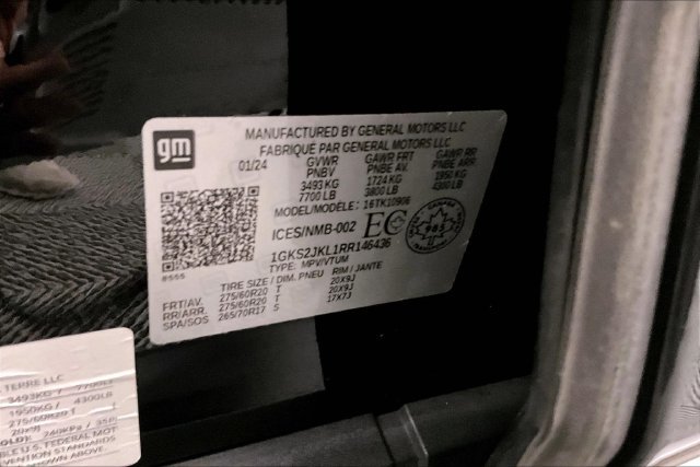 Used 2024 GMC Yukon XL Denali AWD/4WD image 42