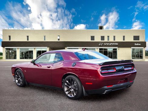 Used 2020 Dodge Challenger R/T Scat Pack w/ Shaker Package RWD image 5