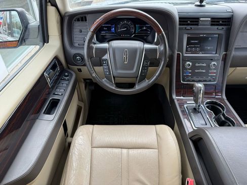 Used 2015 Lincoln Navigator L Base w/ Equipment Group 101A Reserve image 37