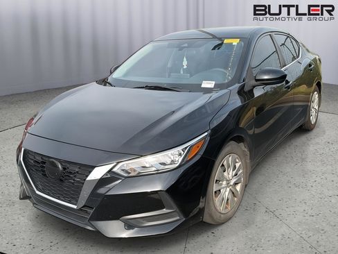 Used 2022 Nissan Sentra S FWD image 2