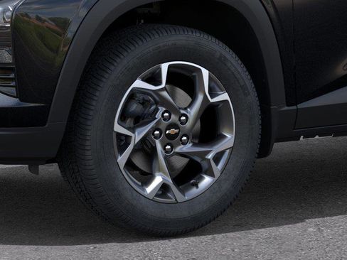 New 2026 Chevrolet Trax LT w/ Driver Confidence Package FWD image 10