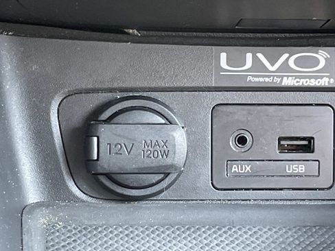 Used 2014 Kia Sorento LX image 29