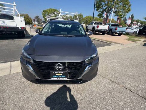 Used 2025 Nissan Sentra S image 3