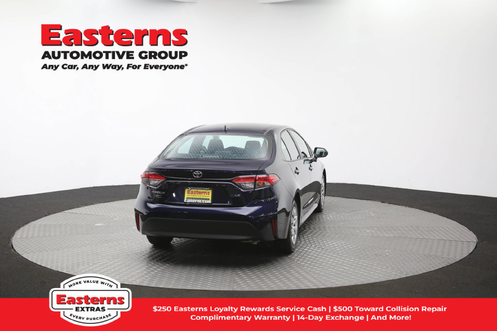Used 2024 Toyota Corolla LE FWD image 38