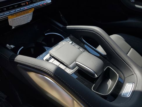 Used 2026 Mercedes-Benz GLE 450 4MATIC image 25