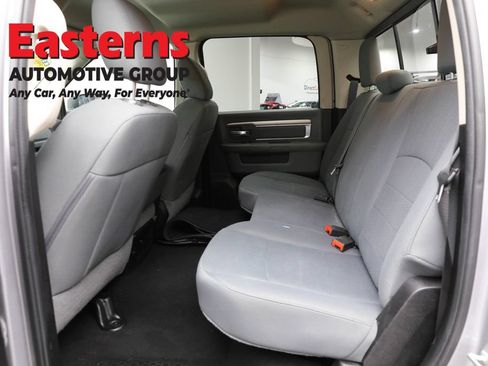 Used 2019 RAM 1500 Classic SLT AWD/4WD image 20