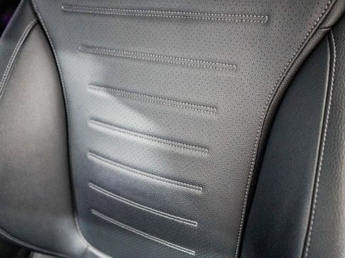 Used 2022 Mercedes-Benz C 300 Sedan image 25