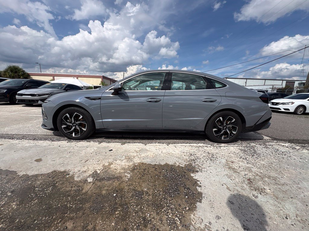 Used 2025 Hyundai Sonata SEL FWD image 6