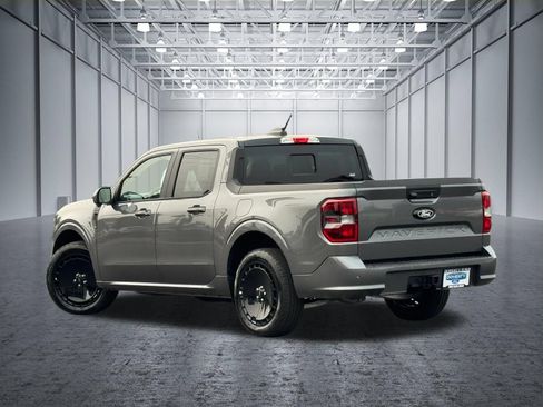 Used 2025 Ford Maverick Lobo AWD/4WD image 10