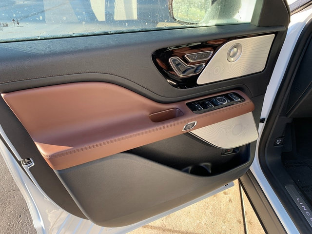 New 2027 Lincoln Aviator Reserve AWD/4WD image 19