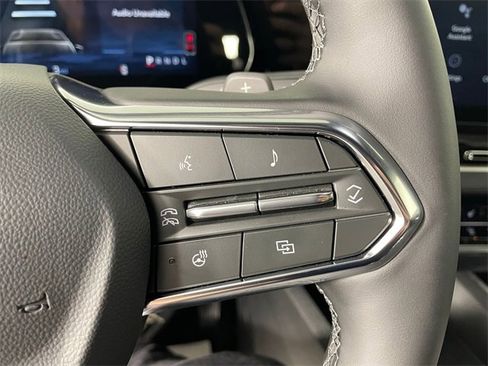 New 2026 Chevrolet Equinox LT w/ Convenience Package II image 7