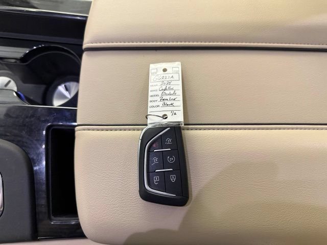 Certified 2024 Cadillac Escalade Premium Luxury w/ Performance Package AWD/4WD image 24