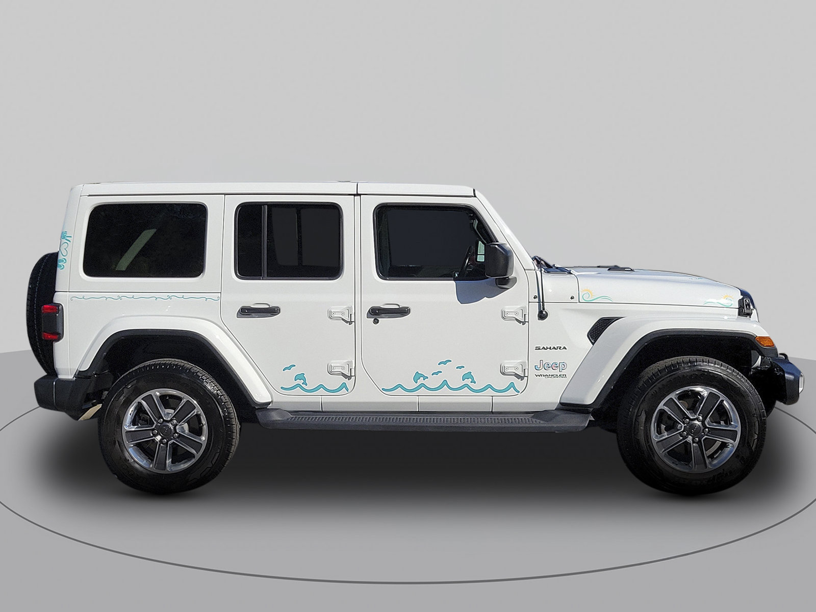 Used 2020 Jeep Wrangler Unlimited Sahara AWD/4WD image 2