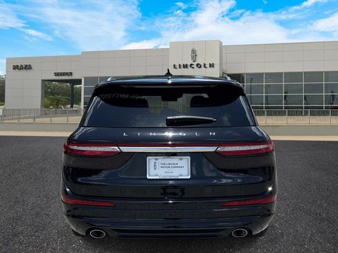 Certified 2024 Lincoln Corsair Grand Touring w/ Equipment Group 301A AWD/4WD image 4
