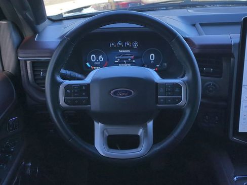 Certified 2023 Ford Expedition Limited image 25