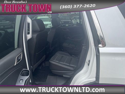 Used 2019 GMC Yukon Denali w/ Denali Ultimate Package AWD/4WD image 10