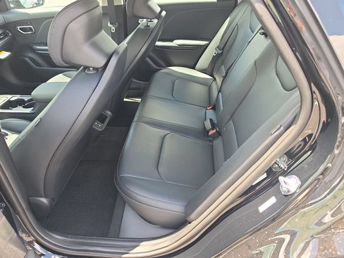 New 2026 Kia K4 EX FWD image 16