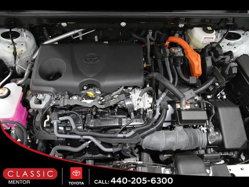 Used 2025 Toyota RAV4 Limited image 23