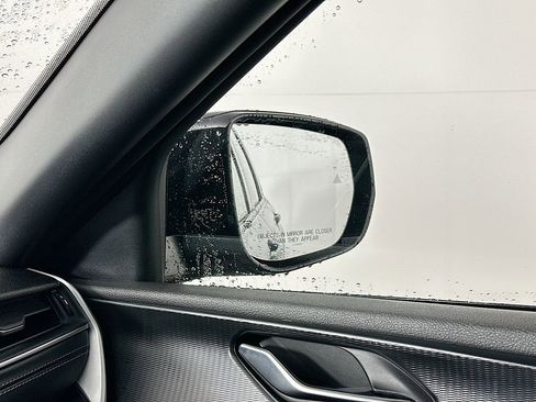 Certified 2024 Jeep Grand Cherokee Altitude image 27