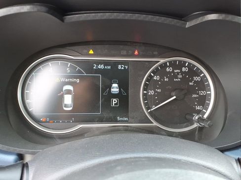 New 2025 Nissan Versa SV w/ Trunk Package image 20