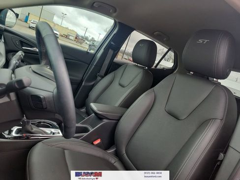 Used 2024 Buick Encore GX Sport Touring w/ Comfort Package image 14