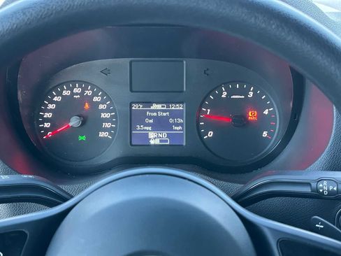 Used 2023 Mercedes-Benz Sprinter 2500 image 25