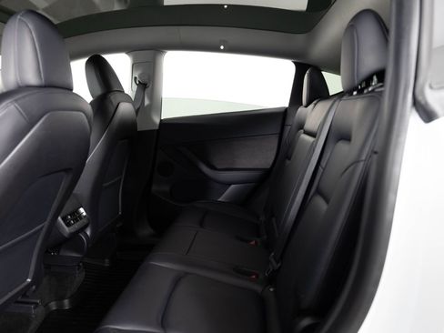 Used 2021 Tesla Model Y Performance AWD/4WD image 19